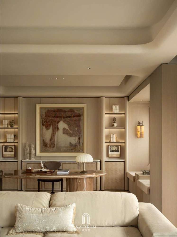 Góc làm việc phong cách Contemporary Quiet Luxury nổi bật với thiết kế tối giản, thanh lịch và ưu tiên sự tiện nghi.